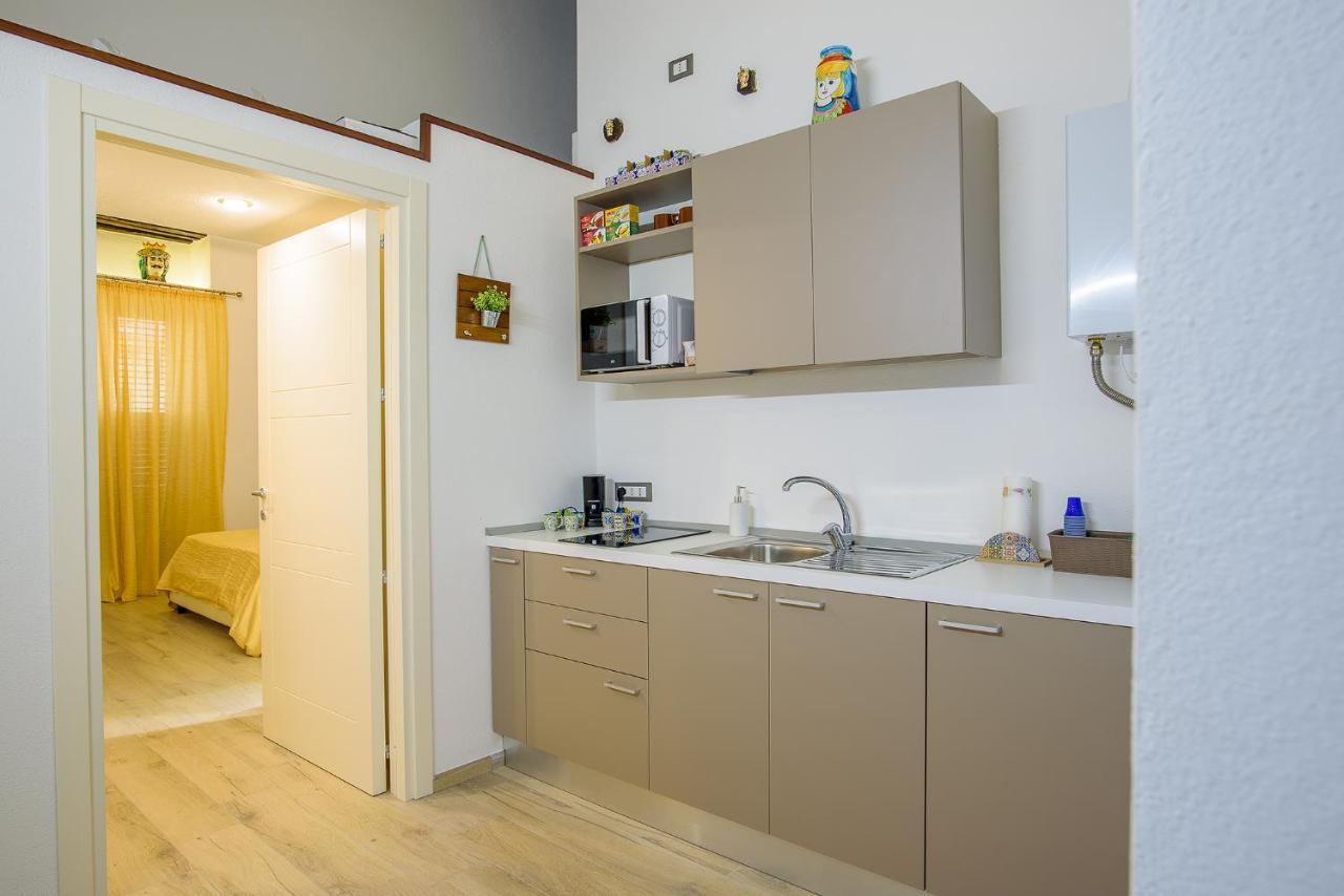 Barlaman Luxury Rooms باليرمو المظهر الخارجي الصورة