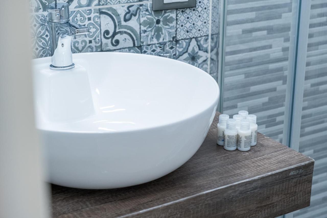 Barlaman Luxury Rooms باليرمو المظهر الخارجي الصورة
